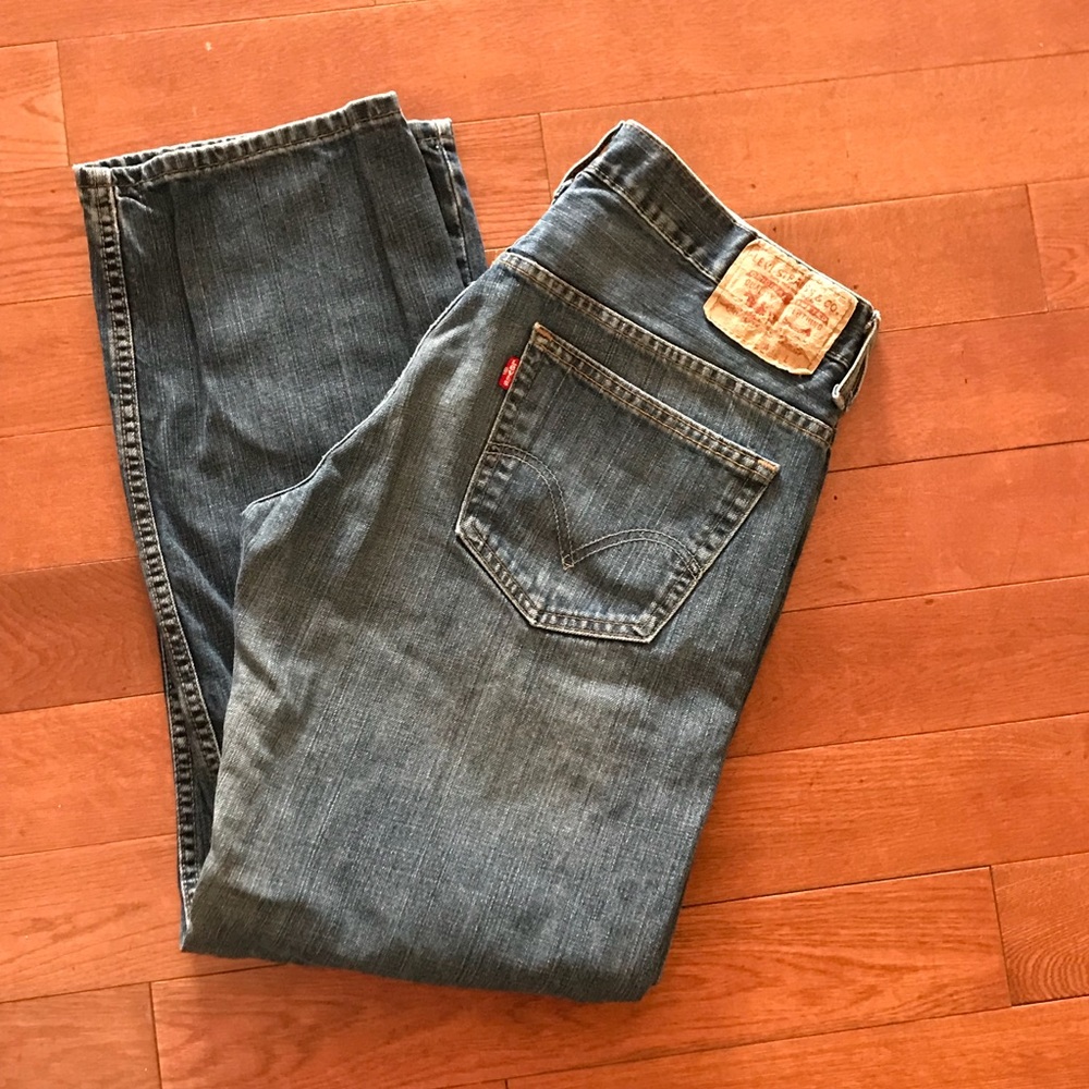 Levi’s 569 loose Straight Jeans Size 32!